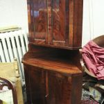 736 1070 CORNER CUPBOARD